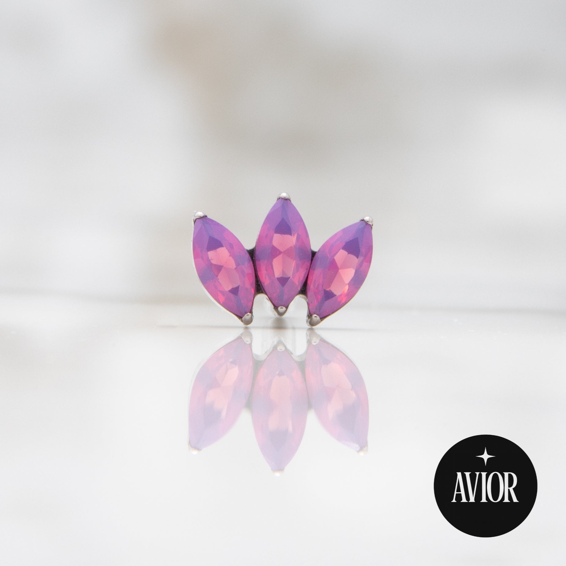 Nakit - Ljubičasti lotus + šipkica - Titan