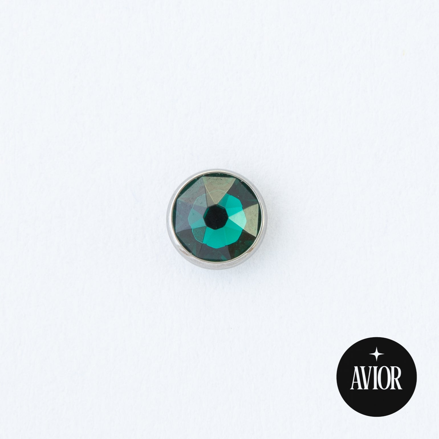 Nakit - Zeleni cirkon + šipkica - Flat back, 4 mm, Titan