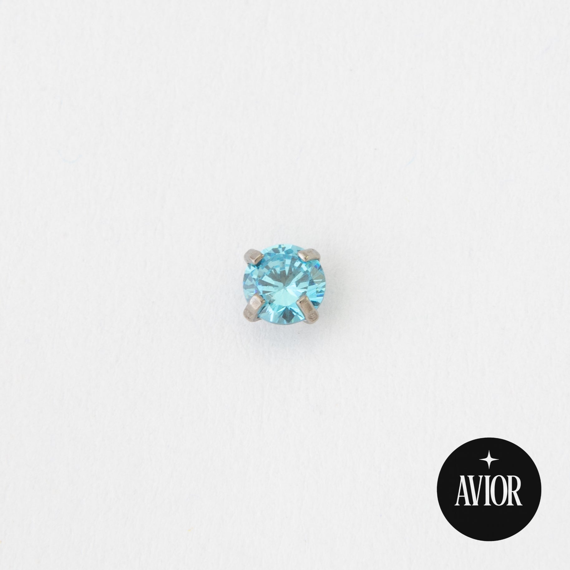 Nakit - Plavi cirkon + šipkica, 3 mm - Titan