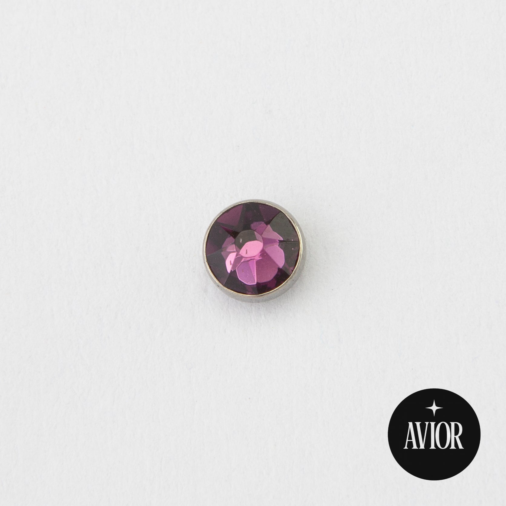 Dermal top - Ljubičasti cirkon - 4 mm Titan