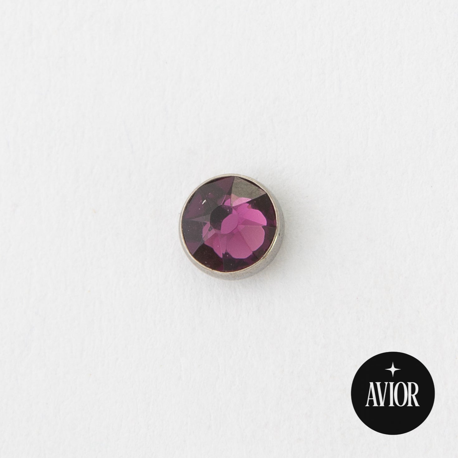Dermal top - Ljubičasti cirkon - 4 mm Titan