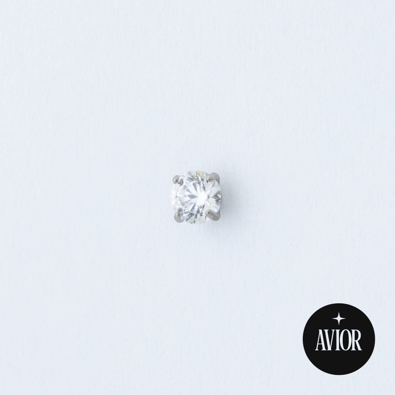 Nakit - Bijeli cirkon + šipkica, 2,5 mm - Titan