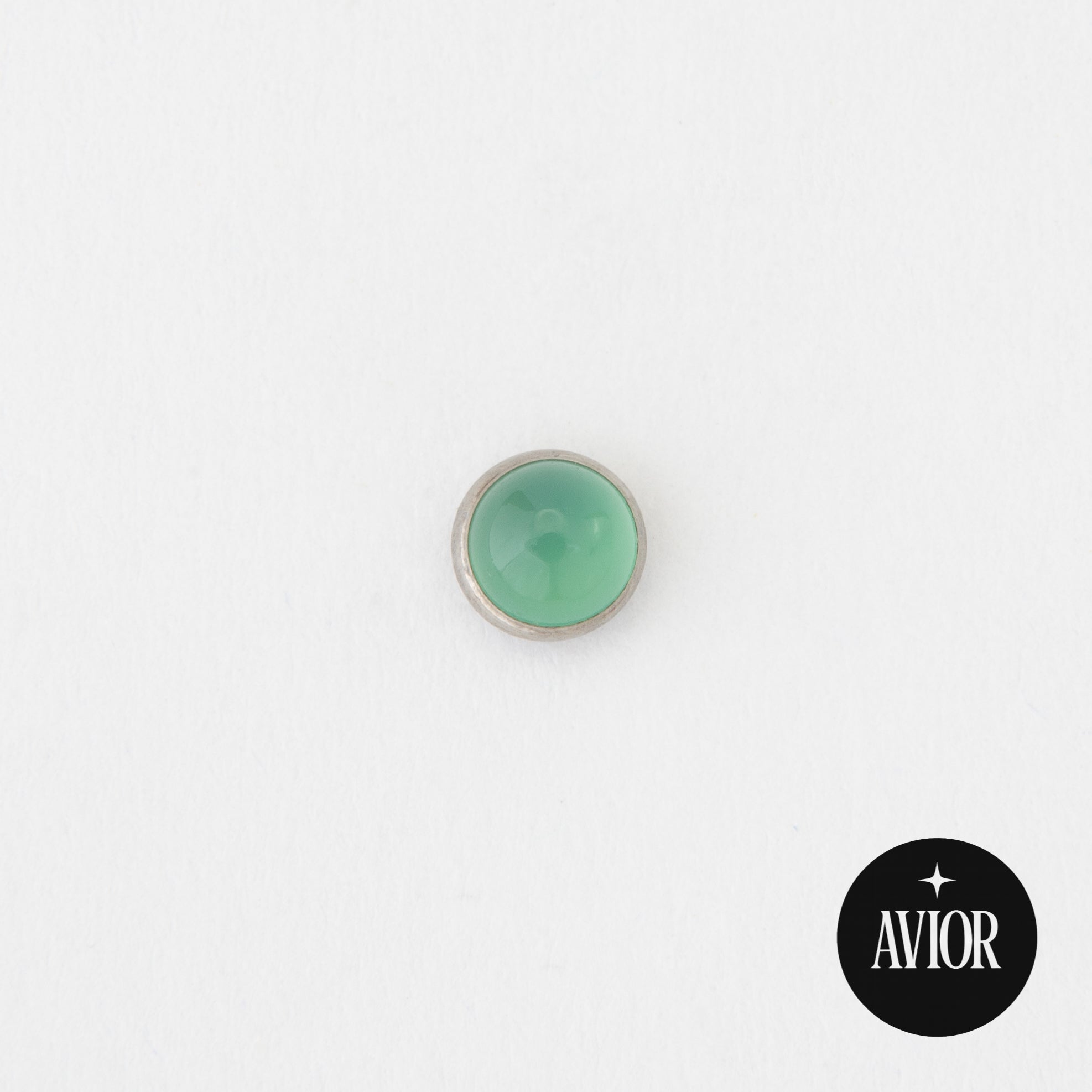 Nakit - Zeleni glatki cirkon + šipkica - Flat back, 4 mm, Titan