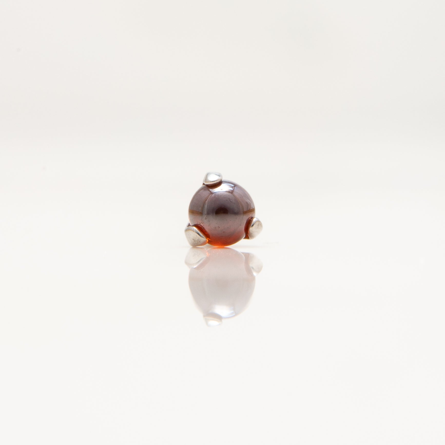 Nakit - Crveni okrugli cirkon + šipkica - Kugla, 3 mm, Titan