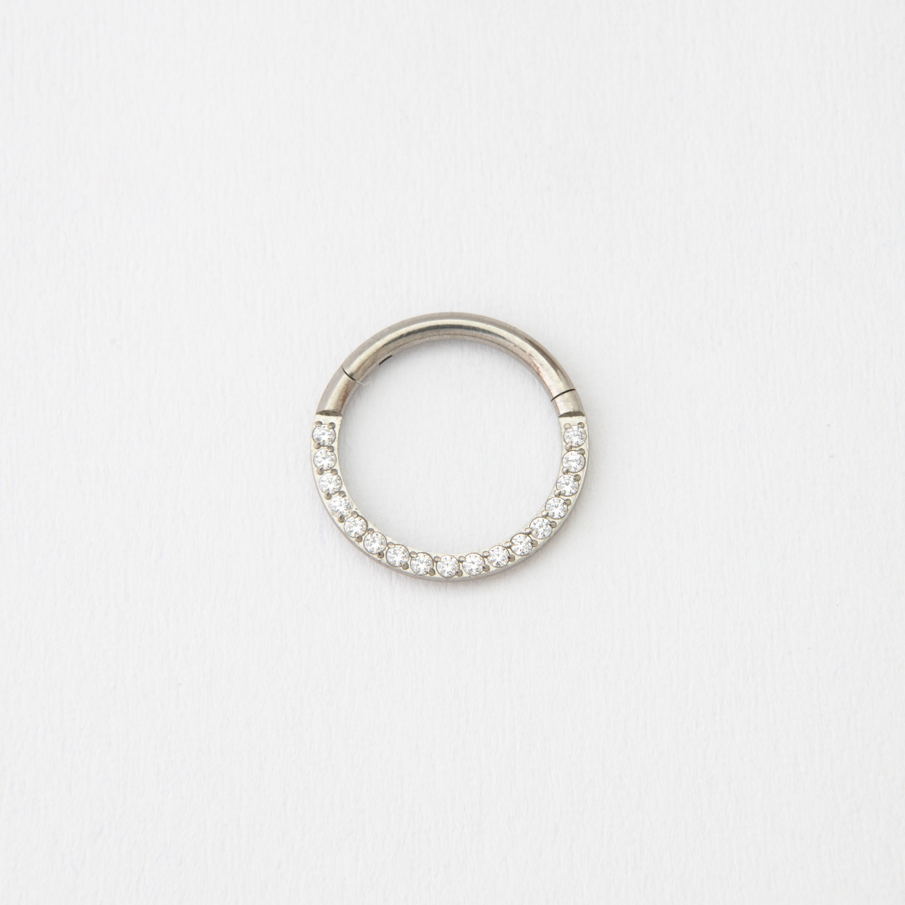 Ring - Metalik s crikonima - 0,8 mm - promjer 10 mm - Titan