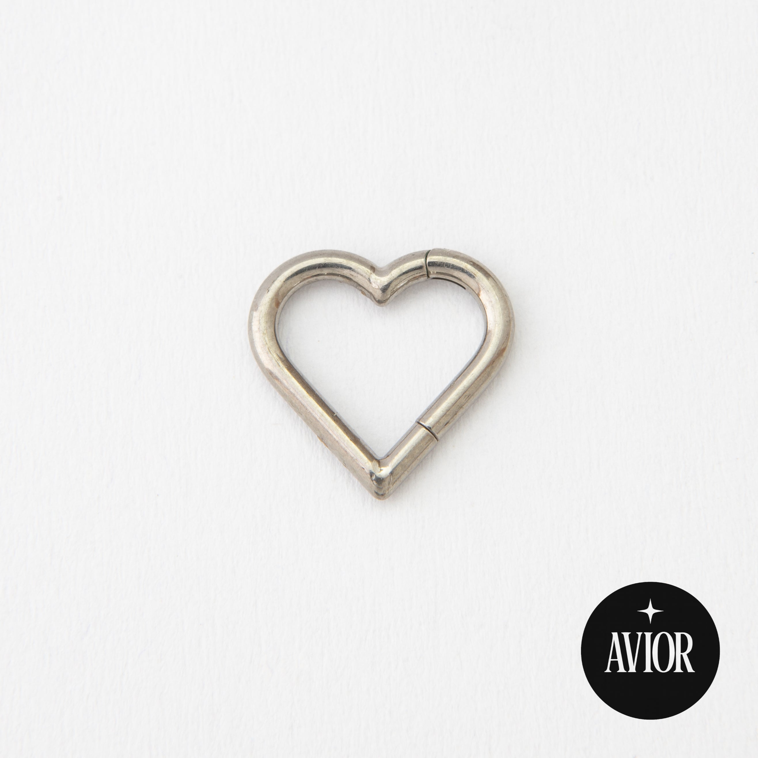Ring - Srce metalik - 1.2 mm - promjer 8 mm - Titan