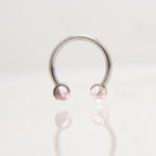 Potkova - S rozim okruglim cirkonom promjera 3 mm - 1.2 mm - Titan