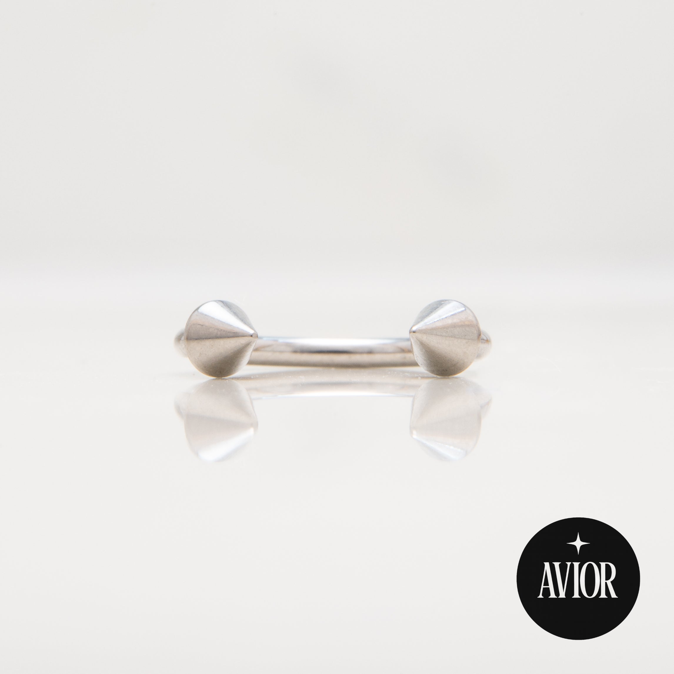 Potkova - Šiljci - 1.2 mm - Titan