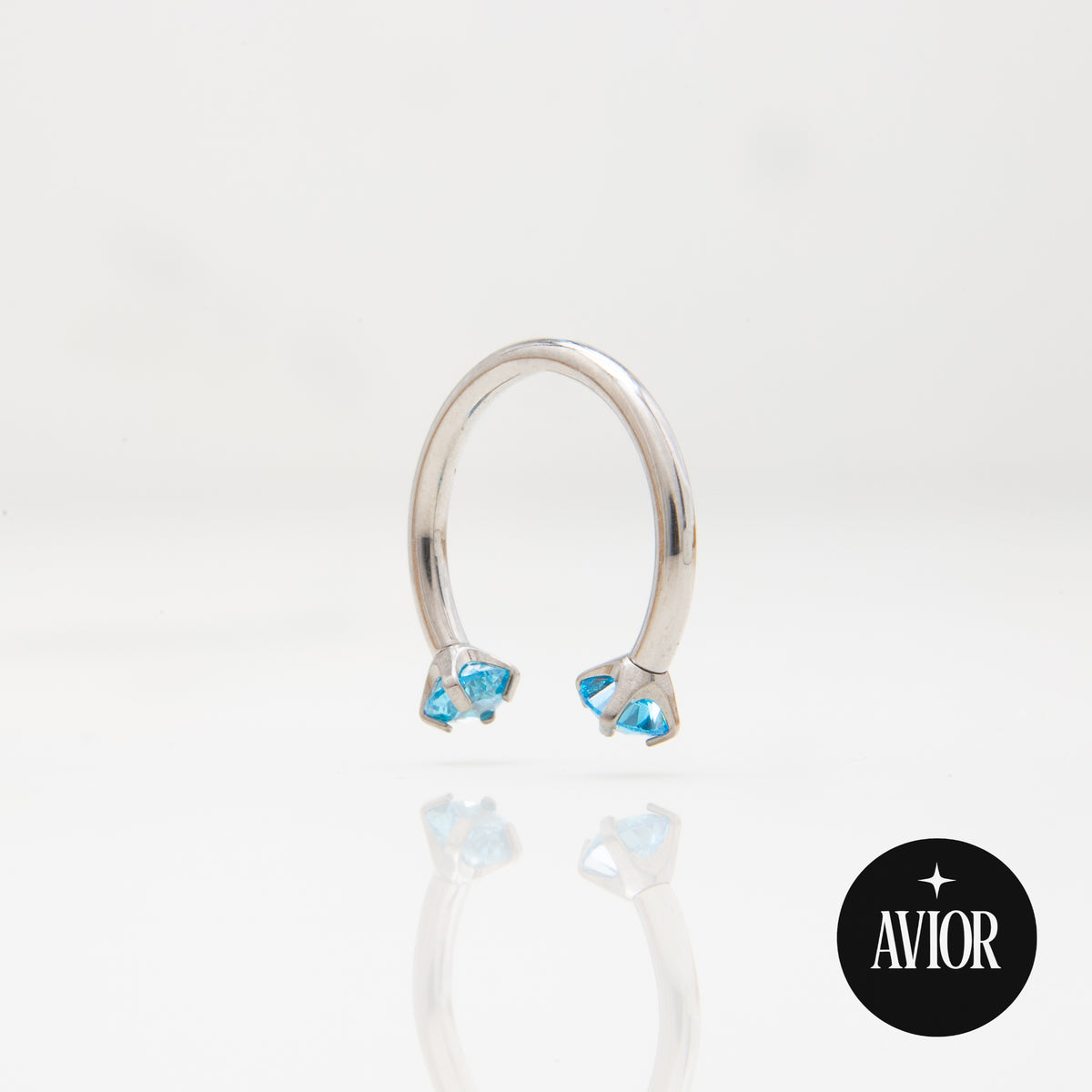 Potkova - S plavim cirkonom promjera 3 mm - 1.2 mm - Titan
