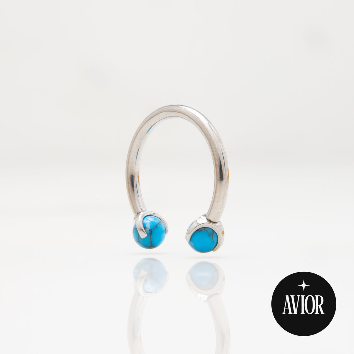 Potkova - S plavim okruglim kamenom promjera 3 mm - 1.2 mm - Titan