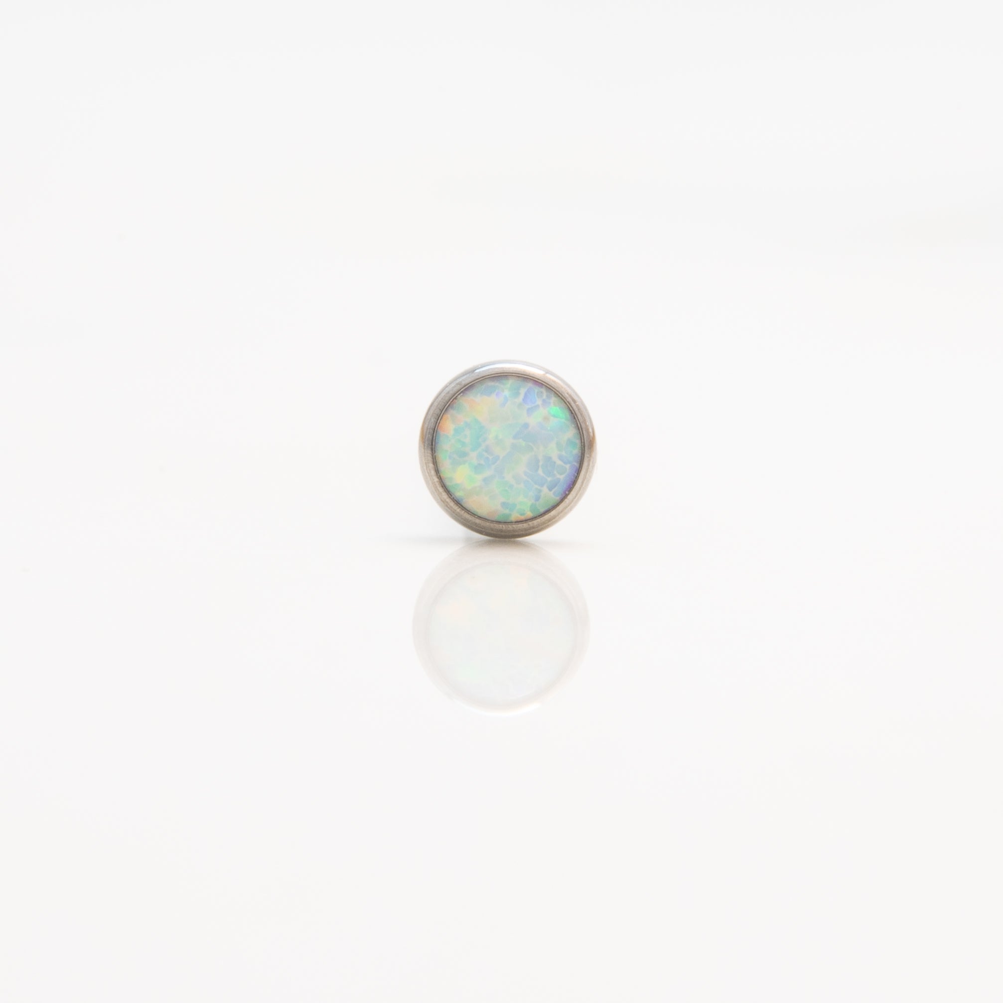 Dermal top -  Bijeli opal - 4 mm Titan