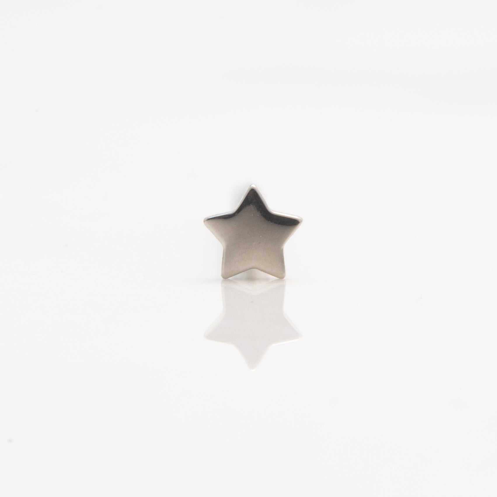 Dermal top -  Zvijezda - 4 mm Titan